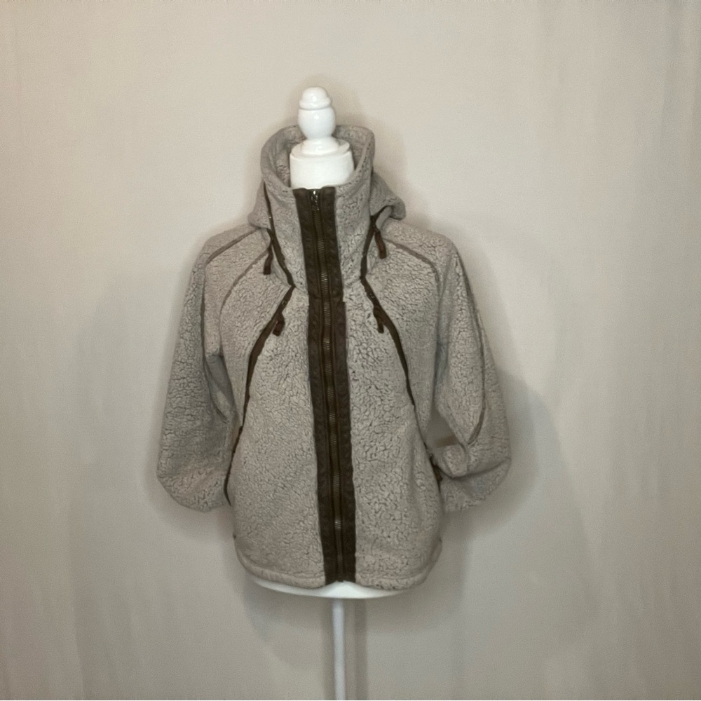 KUHL Flight Jacket Midweight Italian Fleece TwoTone Stowaway Hood Stone Medium.